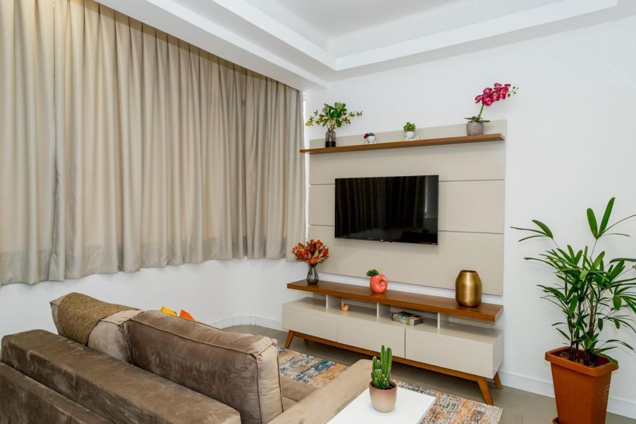 Relax Em Copacabana, Quarto E Sala, 150 Mt Da Praia, Cozinha, Maq De Lavar Roupa E Ar Rio de Janeiro Ngoại thất bức ảnh